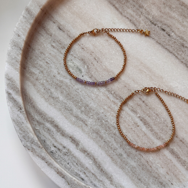 “Fine Line” Gemstone Armkettchen