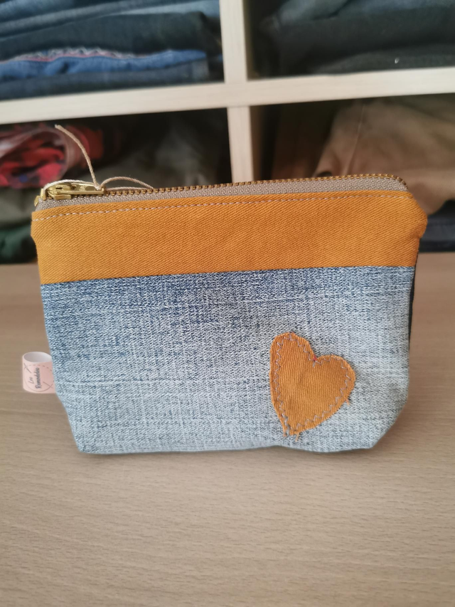 Trousse en tissu recyclé 