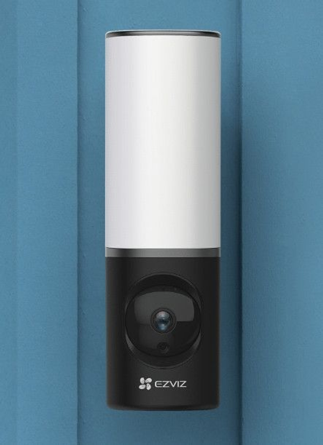  EZVIZ LC3 Cam WiFi 4MP 1x projecteur 230V IP65