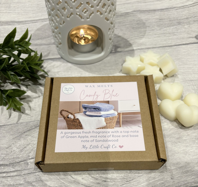 Wax Melts, Collection Box of 16 Wax Melts, Laundry Scents, Soy Wax Melts, Heart Shape, Vegan Friendly, Home Decor, Gift, Natural in Colour
