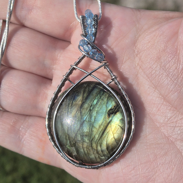 Labradorite (353)