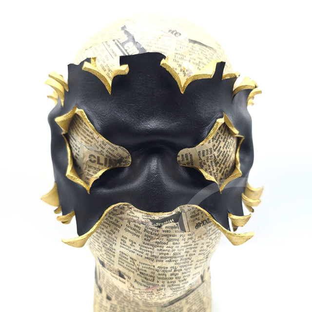 Tree mask: Gold lined