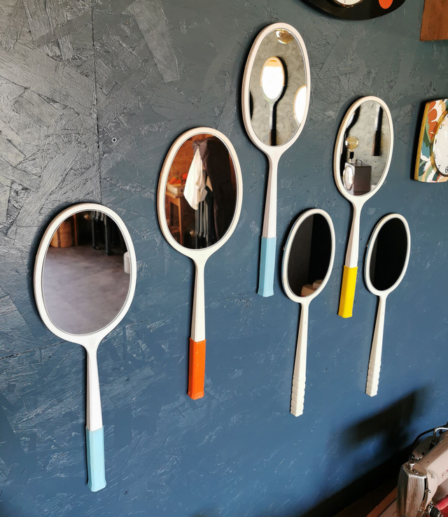 Miroir mural ovale plastique raquette vintage "Bleu"