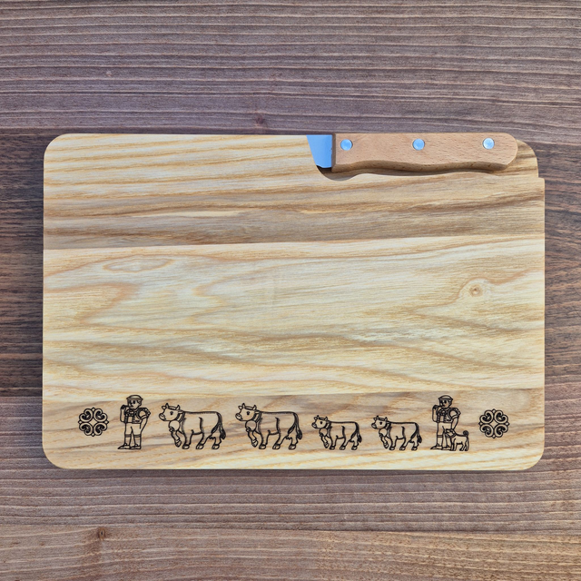 Schneidebrett mit Messer, Alpabzug