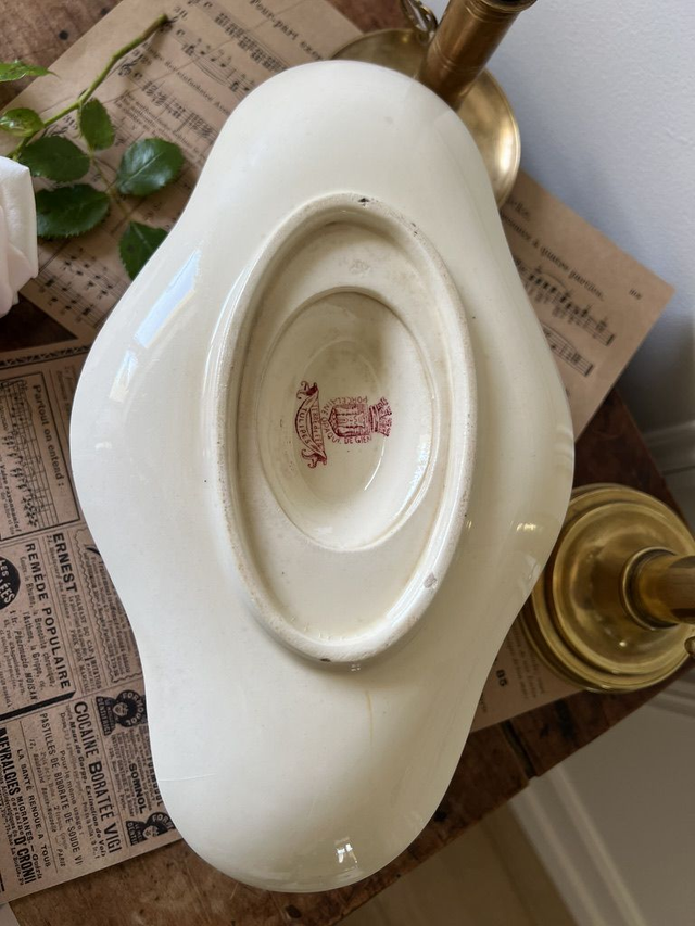 TULIPES - Saucière de la manufacture de Gien - Terre de Fer