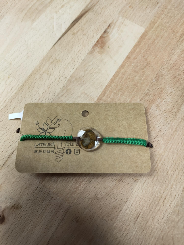 ESTEL_WEB012 Bracelet macramé coquillage vert