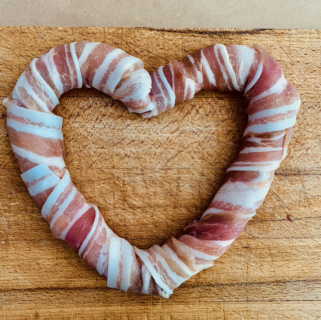 Dry-cured Smoked Streaky Bacon