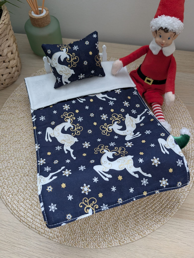 Parure de lit pour lutin farceur cerfs dorés sur fond blanc"