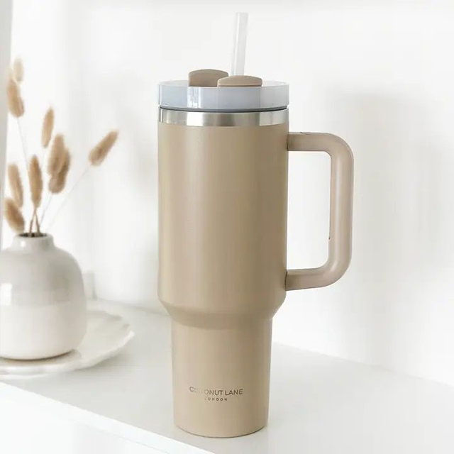 Coconut Lane Tumbler - Caramel Latte