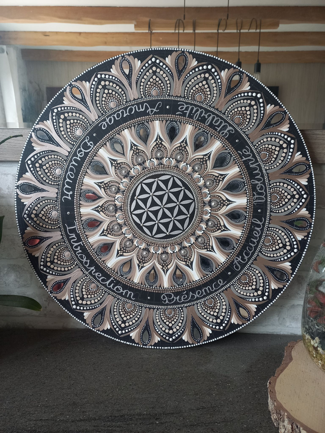 Mandala 55 cm fleur de vie