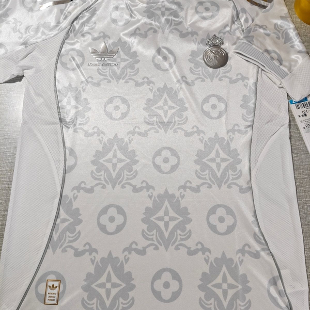 Camiseta Real Madrid EDICIÓN ESPECIAL (Louis Vuitton ) - Versión Jugador - 25-26