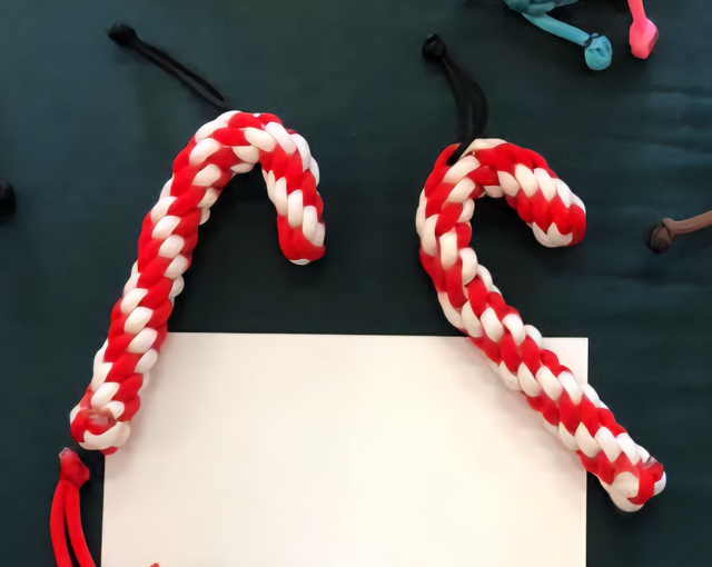 Candy canes small
