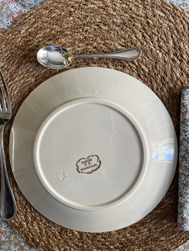 MARINE - Les assiettes plates de la manufacture Badonviller - Terre de Fer