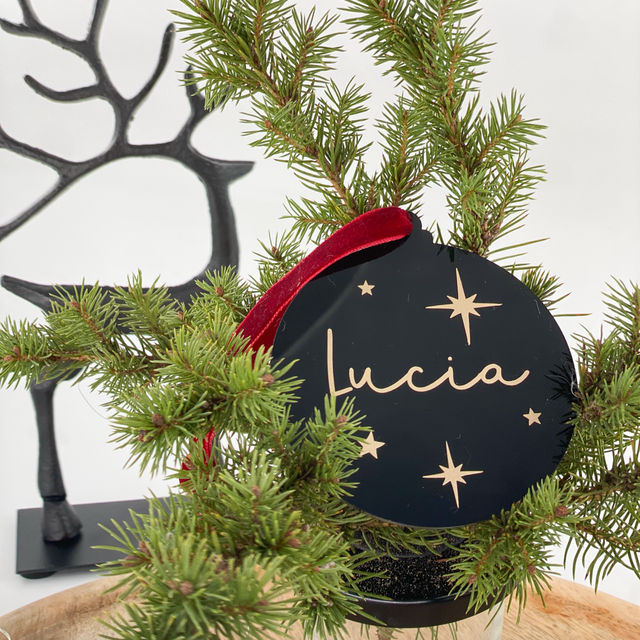 Eleganter Schwarzer Acryl-Anhänger – Persönliche Note für jedes Weihnachtsgeschenk