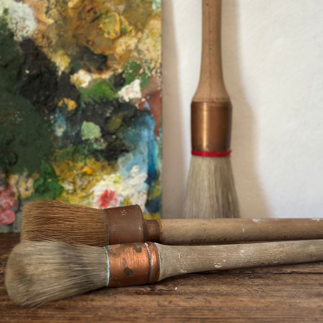 le trio de pinceaux 