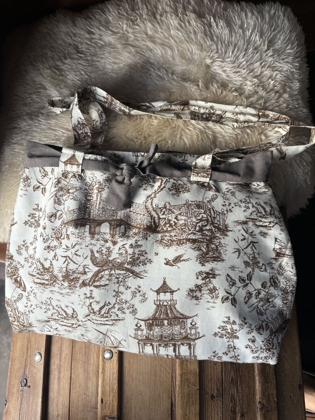 Sac à motif marron molletonné