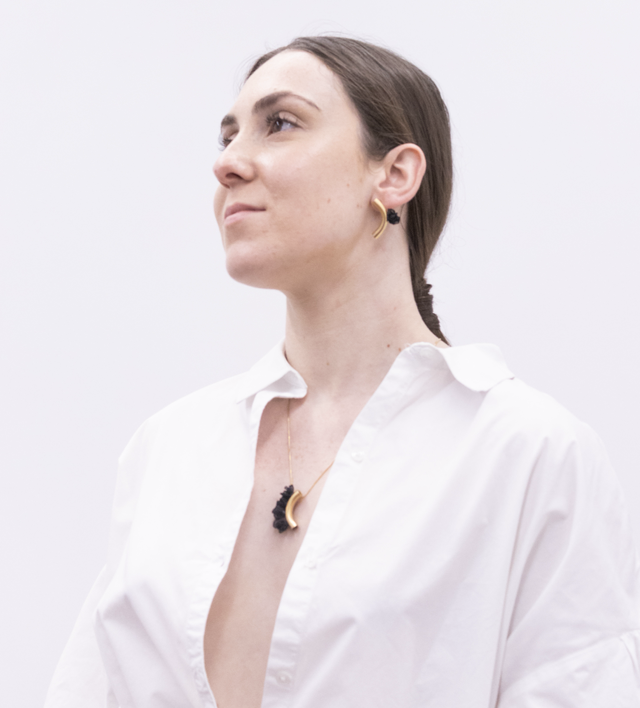 Brincos Curvos 1 flor AGP02C002