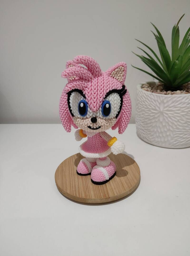 Amy Rose