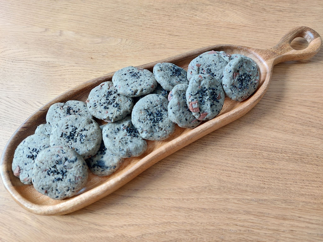 20 mini cookies au sésame noir 