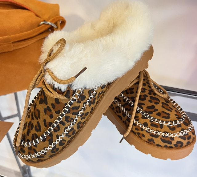 Leopard Print Slippers 