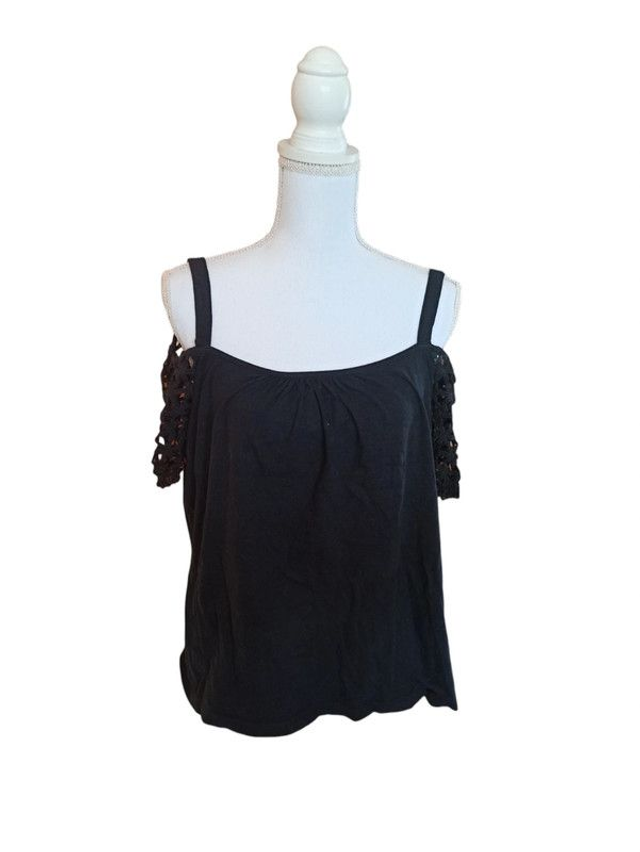 Tee-shirt à manches courtes épaules dénudées 46/48