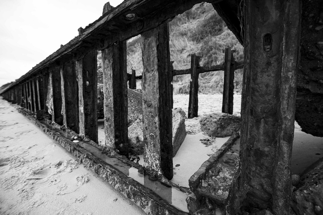 'Mundesley Defence' by William Lumby (A5 print - with mount that fits an A4 frame)