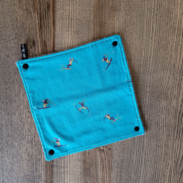 Essuie-tout lavable : skieurs, gris