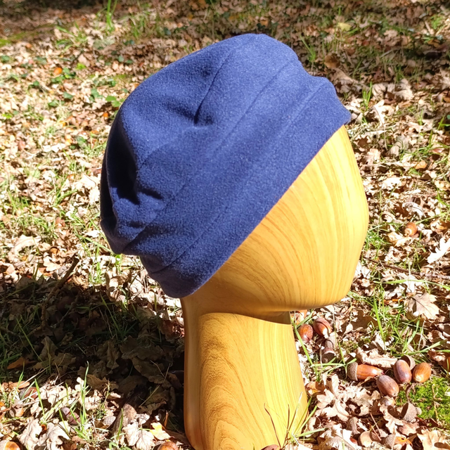 Bonnet Claudine - Bleu marine polaire