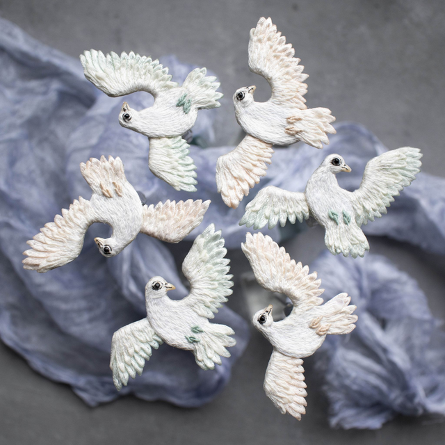 PEACE PIGEON - Hand embroidered white pigeon with dusty mint or pink feathers