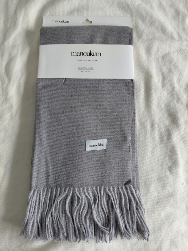 Écharpes Manoukian couleur gris 