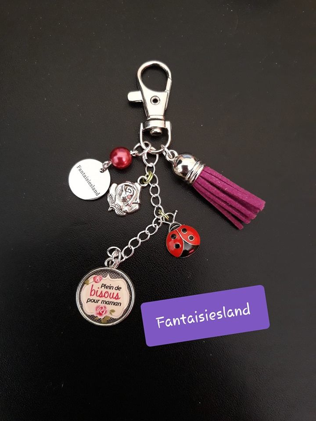 Bijou de sac argenté - Plein de bisous  pour maman