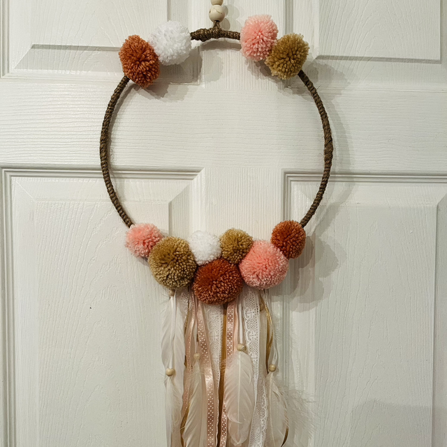 Extra large wreath with feathers