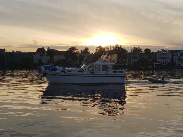 4h: ENTDECKUNGSTOUR HAVELLAND  Inkl. Skipper. Mindestanzahl Gäste 4