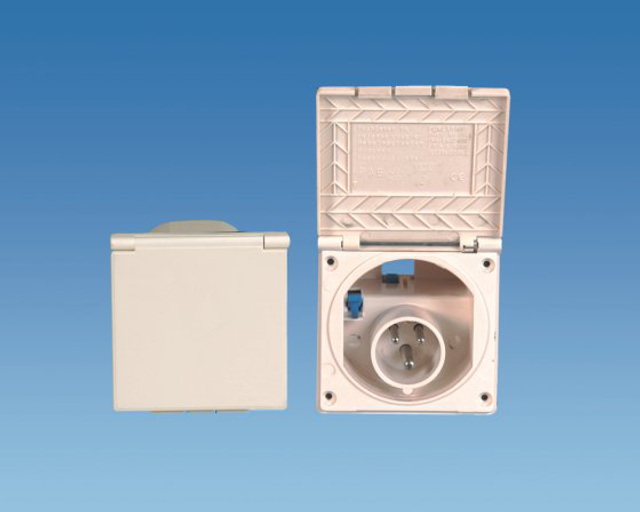 Flush Fitting Mains Inlet WHITE