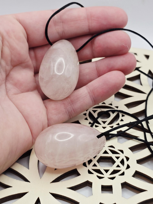 Quartz rose Œuf de Yoni