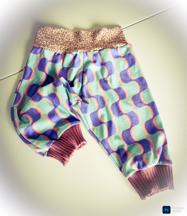 C*      6/9 MOIS Pantalon confort Évolutif "RETRO"