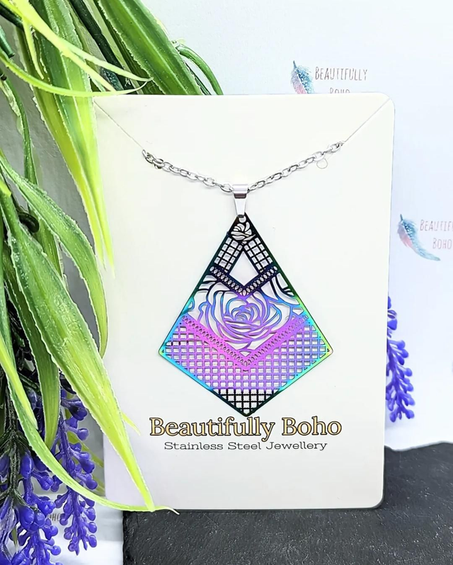 Stainless Steel Necklace with Electroplated Rainbow Diamond Rose Pattern Pendant 
