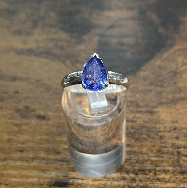 Bague en argent et Tanzanite facettée - Taille 56