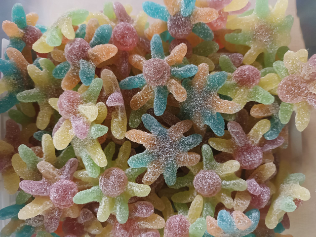 PETITE ARAIGNÉE SUCRÉE ( VENDU PAR 100 GRAMMES )