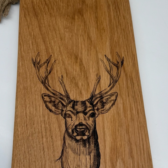 Handcrafted Oak Charcuterie &amp; Serving Board – Engraved Stag Design 