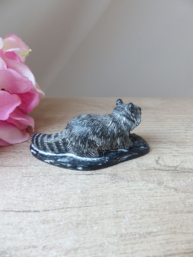 Figurine vintage de castor raton laveur – Sculpture en résine Vanstone, fabriquée au Canada