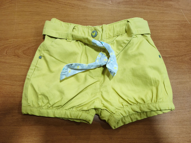 Short jaune 18 mois