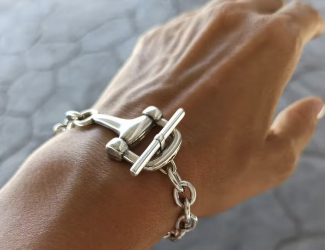 Chunky Snaffle Bit Fastening Bracelet