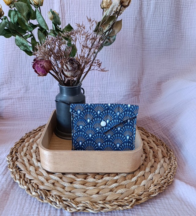 Pochette Couronnes Bleu