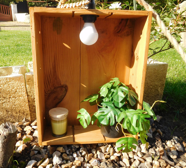 Lampe à poser ou en décoration murale