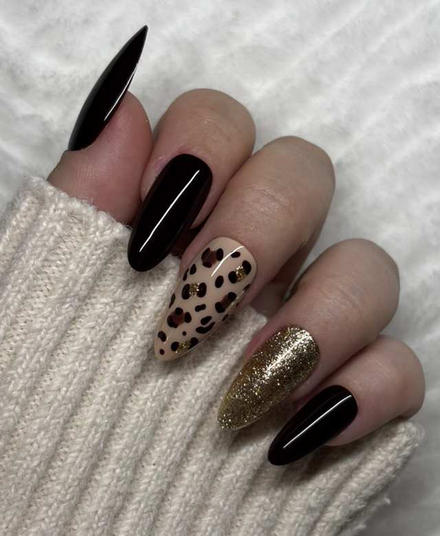 Golden Leopard 