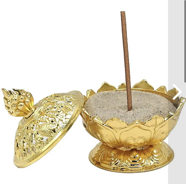 Suitsukealusta kulta