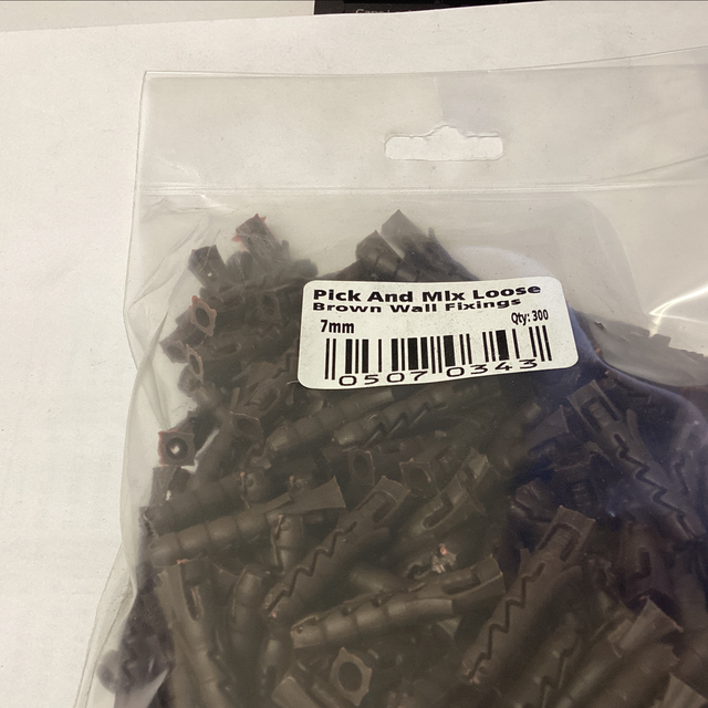 Brown plugs 0507034