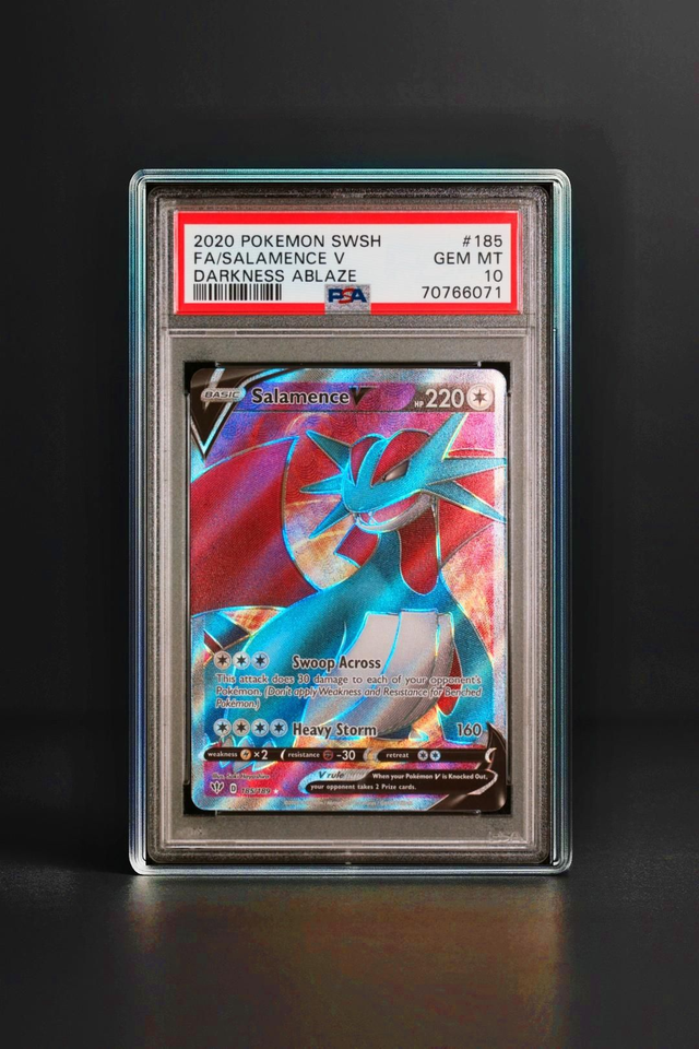 SALAMENCE V , 2020 DARKNESS ABLAZE [PSA 10]