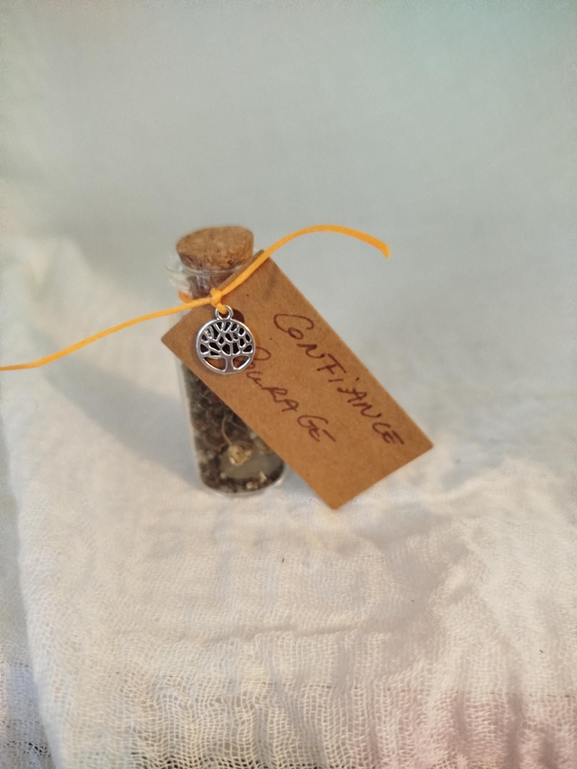 Fiole de protection "Confiance et courage"